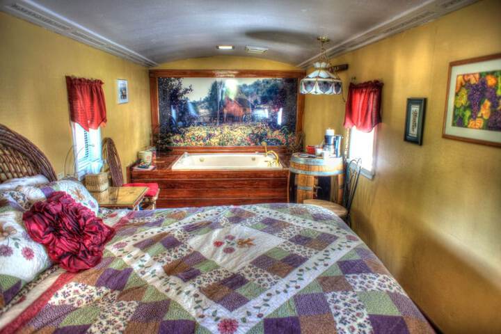 Featherbed Railroad B & B Resort