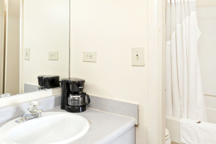 Room 48 of 57