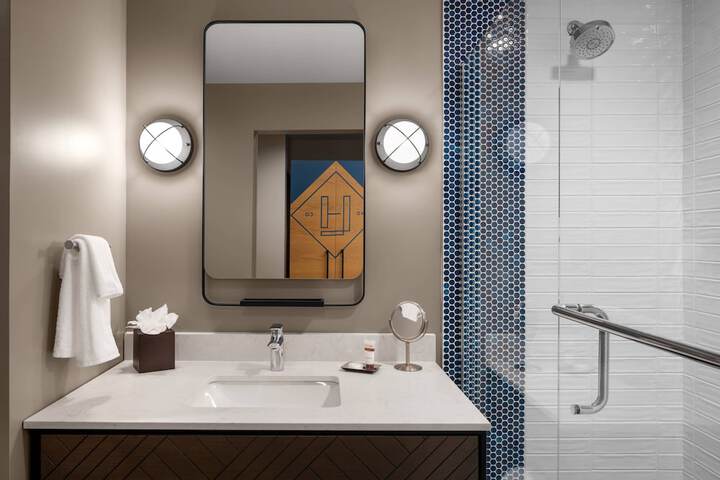 Luminary Hotel & Co. Autograph Collection