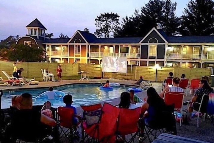 Pool 13 of 82