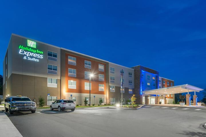 Hotel 3 of 87