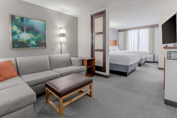 Room 31 of 64