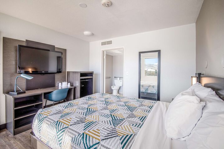 Room 20 of 32