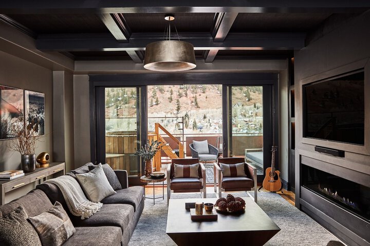 Element 52 Auberge Collection