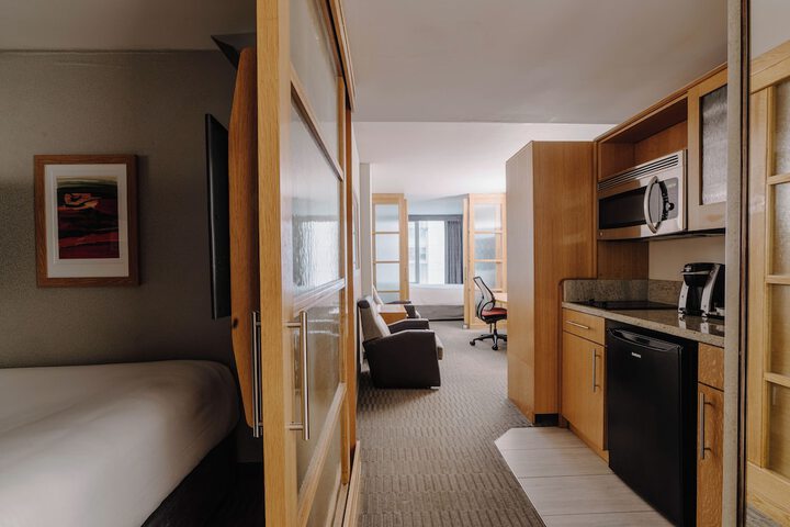 Room 21 of 43