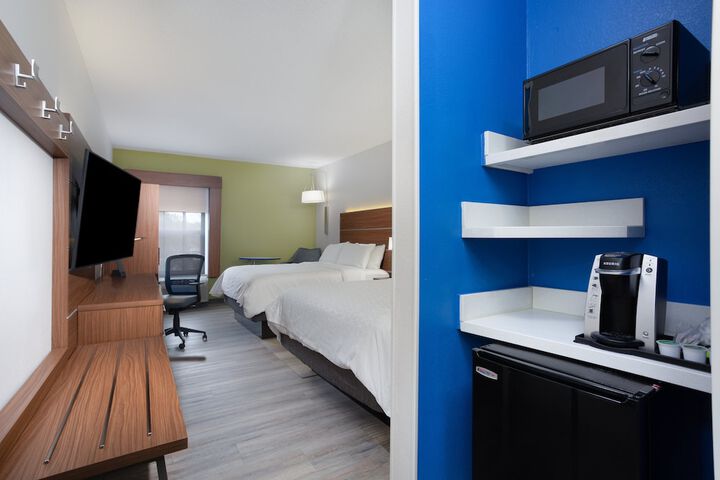 Room 14 of 44