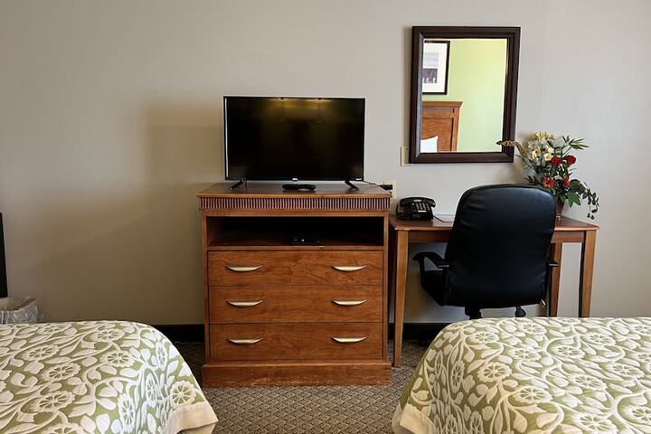 Room 21 of 34