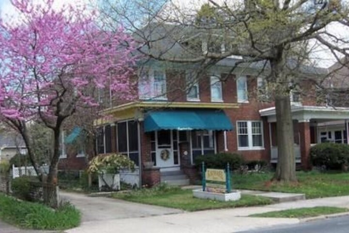 RAPHAEL INN