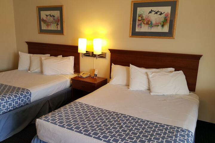 Room 18 of 27