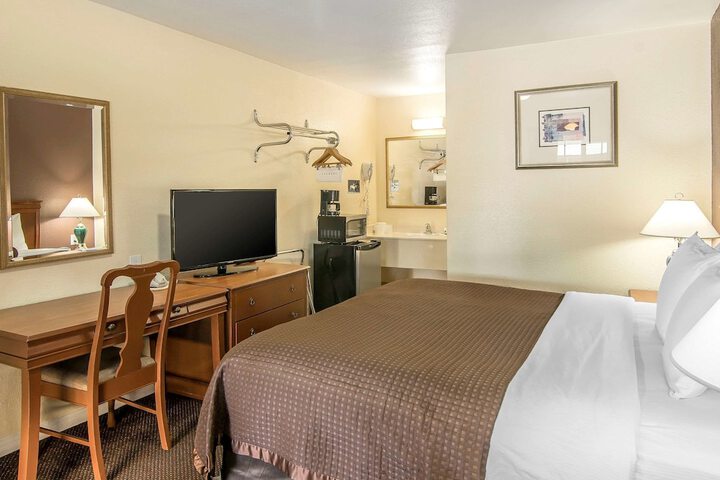 Room 45 of 78