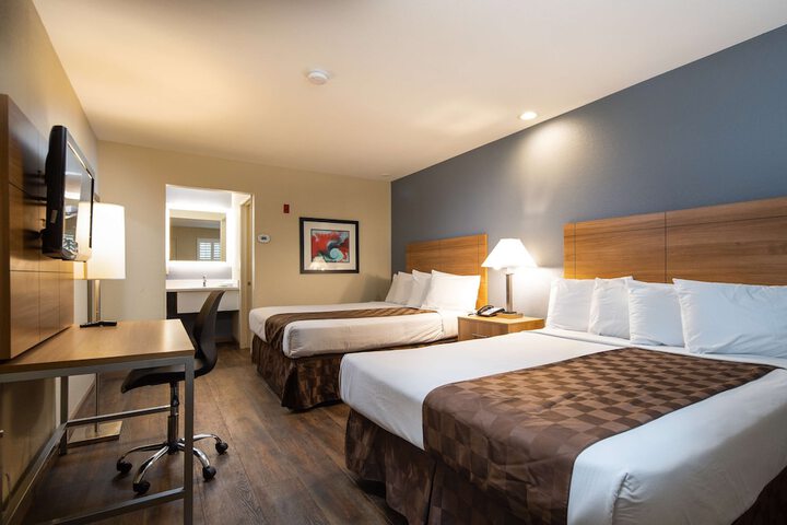 Room 14 of 19