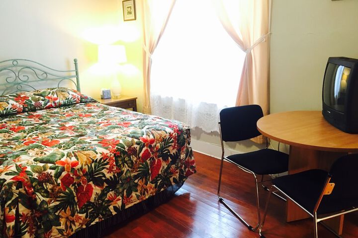 Room 59 of 82
