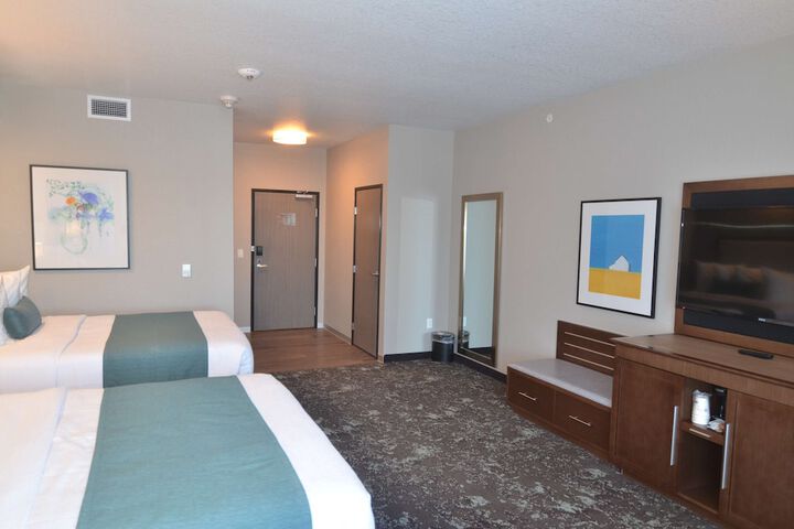 Best Western Premier Des Moines-Ankeny Hotel