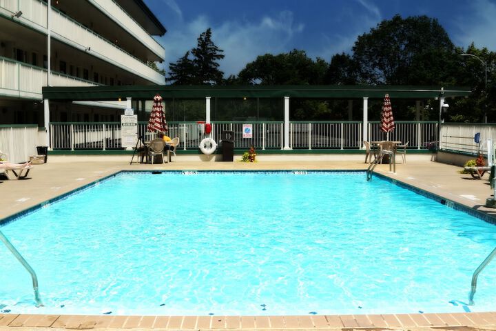 Pool 9 of 38
