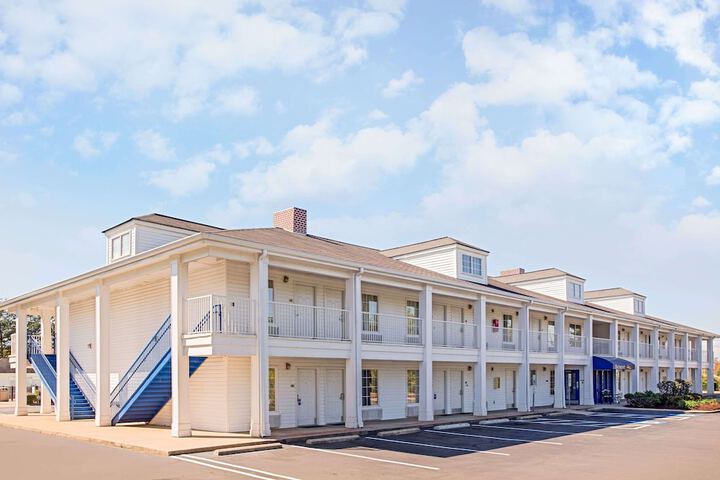 Hotel 2 of 38