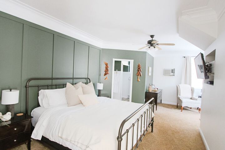Room 26 of 32