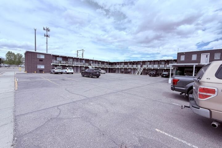 Tomahawk Motor Lodge Riverton US-26
