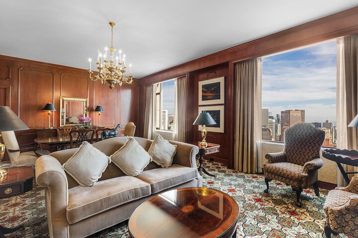 Room 41 of 207