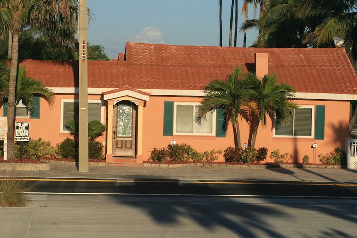 Hotel 4 of 29