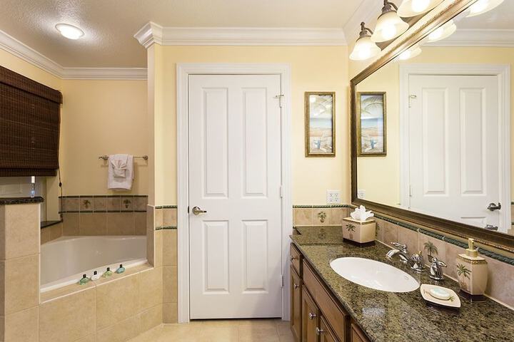 Room 5 of 21