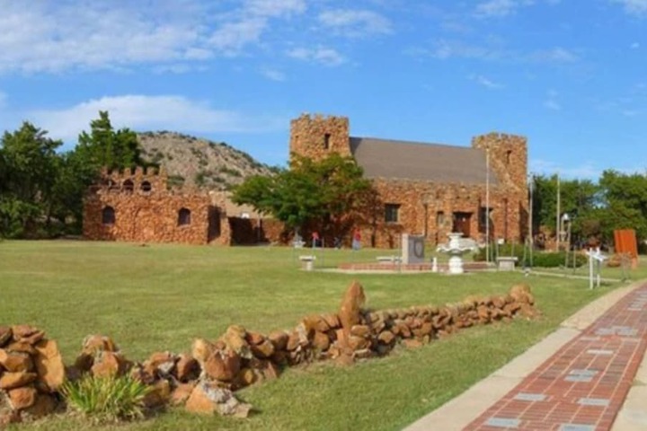 Hotel 5 of 48