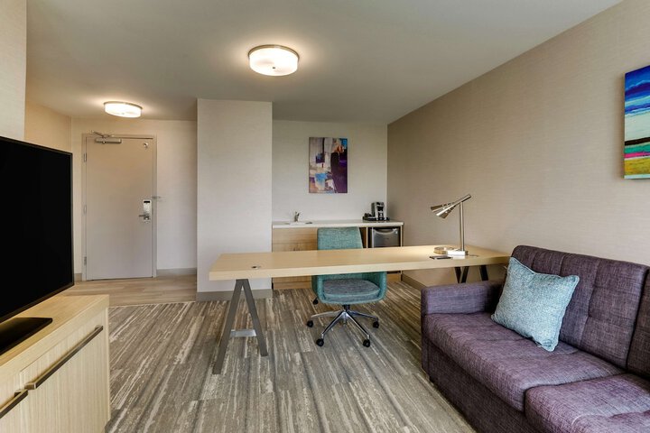 Room 40 of 68