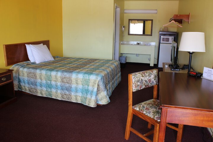 Room 25 of 30
