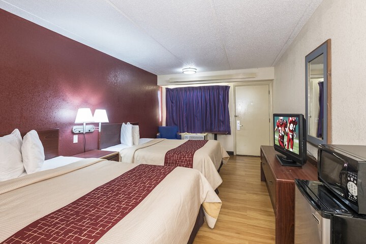 Room 18 of 22