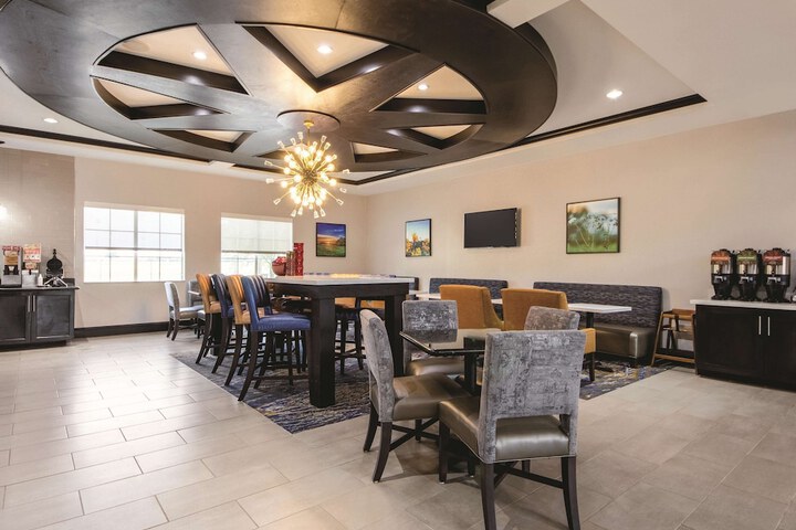 La Quinta Inn & Suites by Wyndham McKinney
