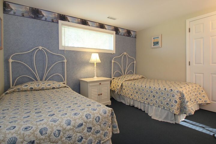 Room 40 of 56