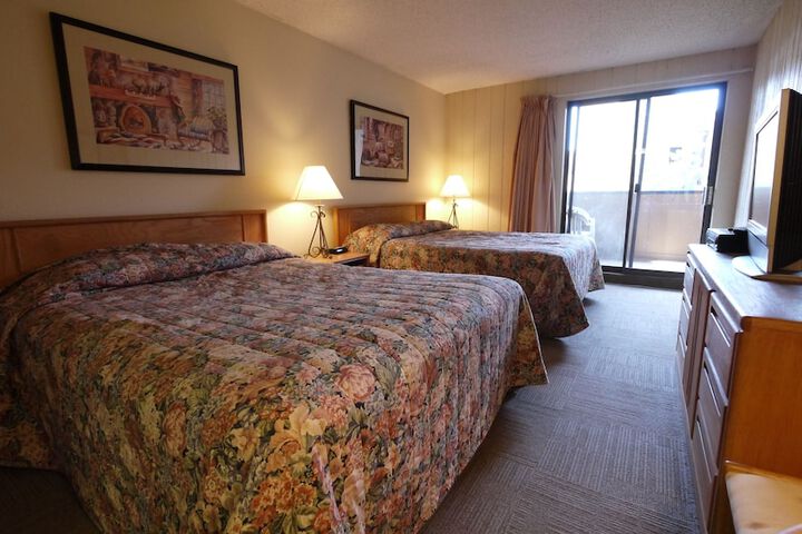Room 12 of 17