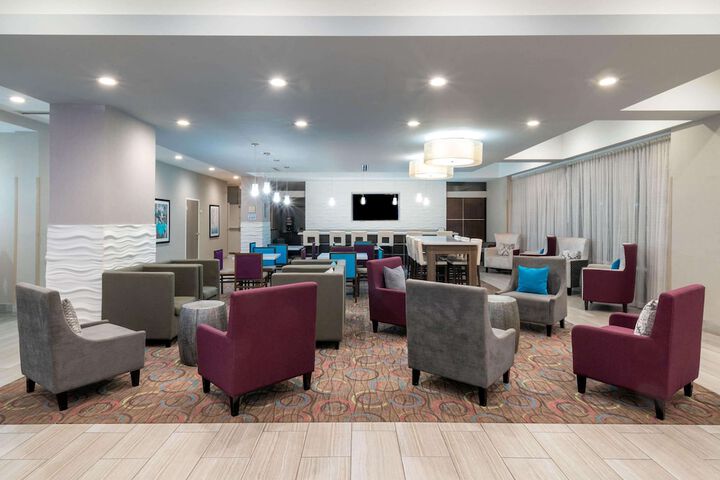 Hotel Interior 9 of 31