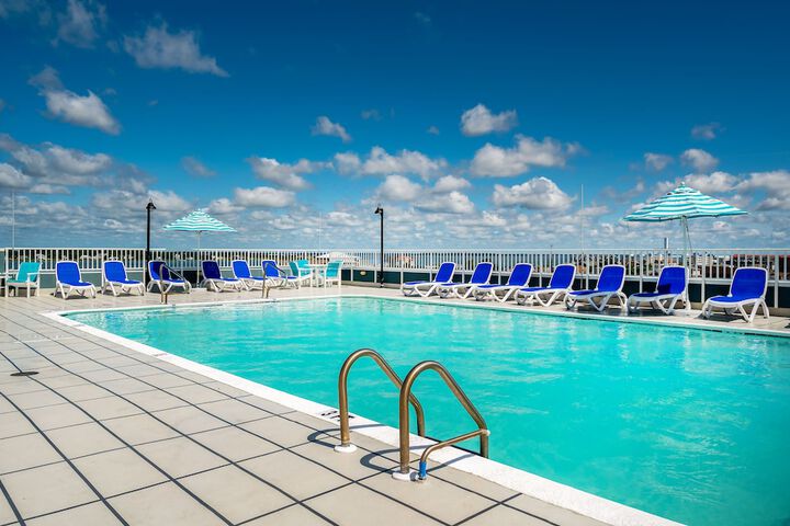Pool 9 of 64
