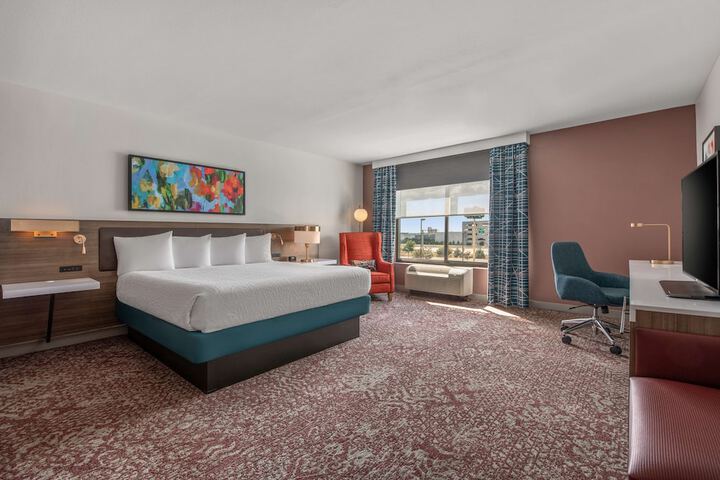 Room 20 of 37