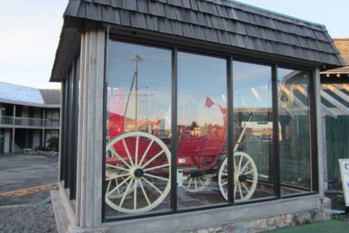 Red Coach Inn