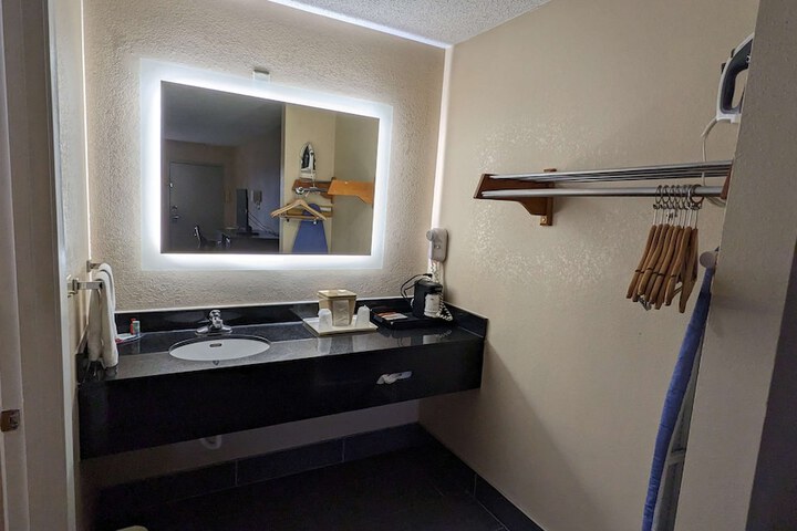 SureStay Hotel by Best Western Meridian