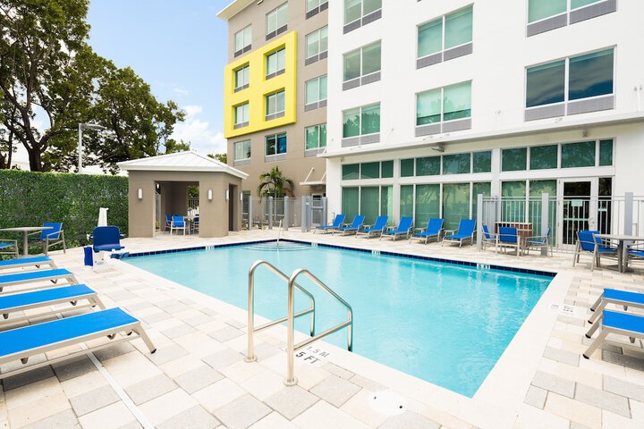 Pool 7 of 42