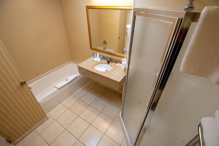 Fort William Henry Hotel and Conference Center