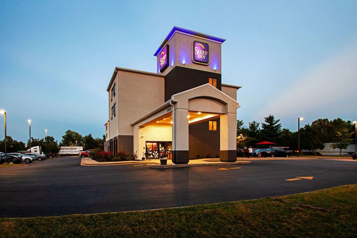 Hotel 2 of 46