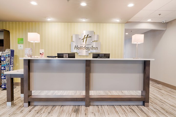 Hotel 7 of 44