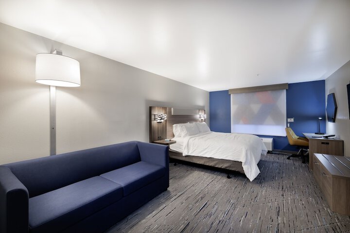 Room 29 of 46