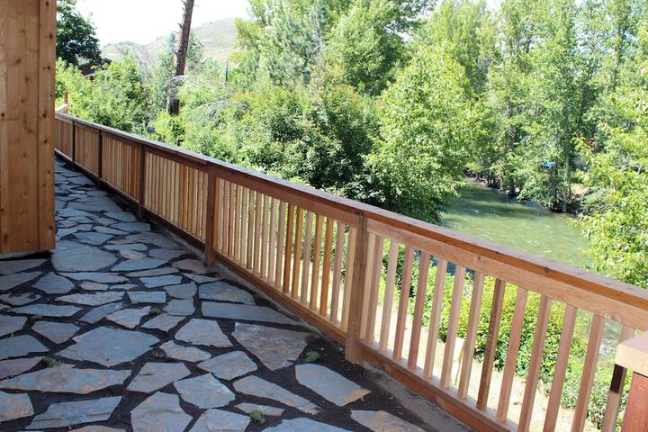 Twisp River Suites