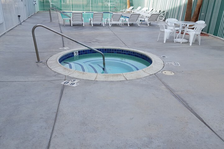 Spa 41 of 42