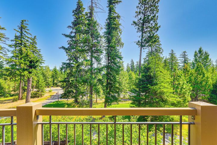 Cle Elum Condo w / Balcony in Suncadia Resort!