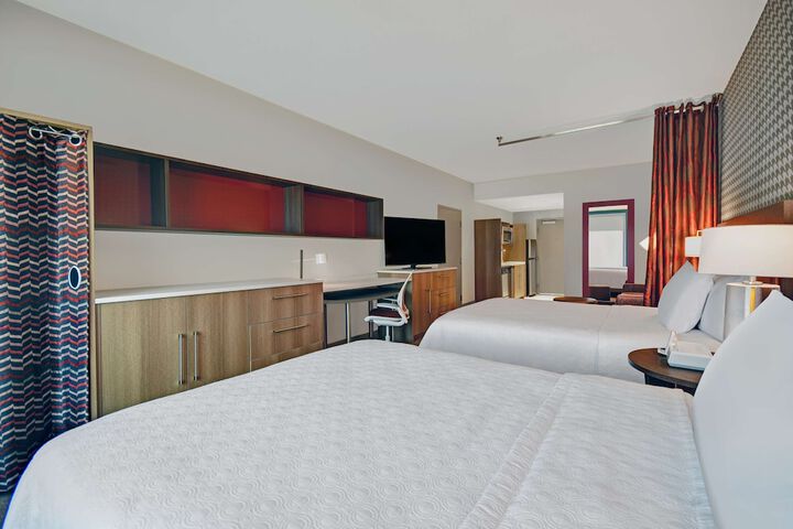 Room 29 of 40