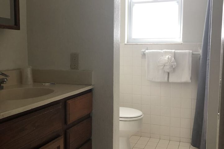 Room 96 of 170