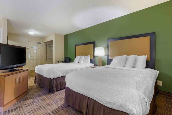 Room 15 of 31