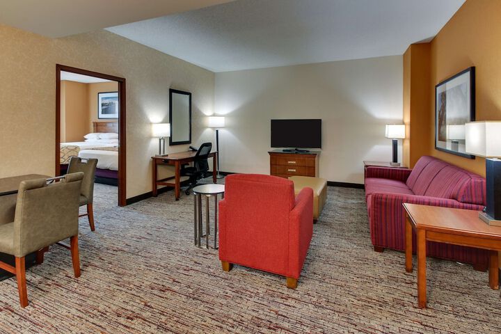 Room 50 of 72