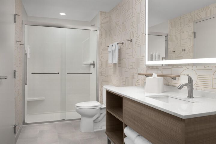 Home2 Suites by Hilton Syracuse Liverpool Airport Area