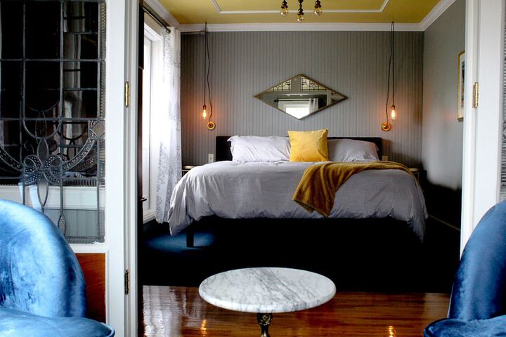 Room 71 of 115